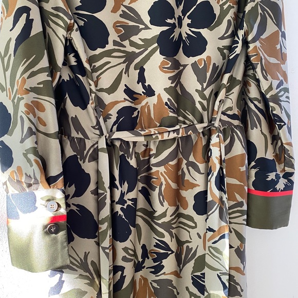 Never worn Zara leaf cameo dress - Picture 6 of 7